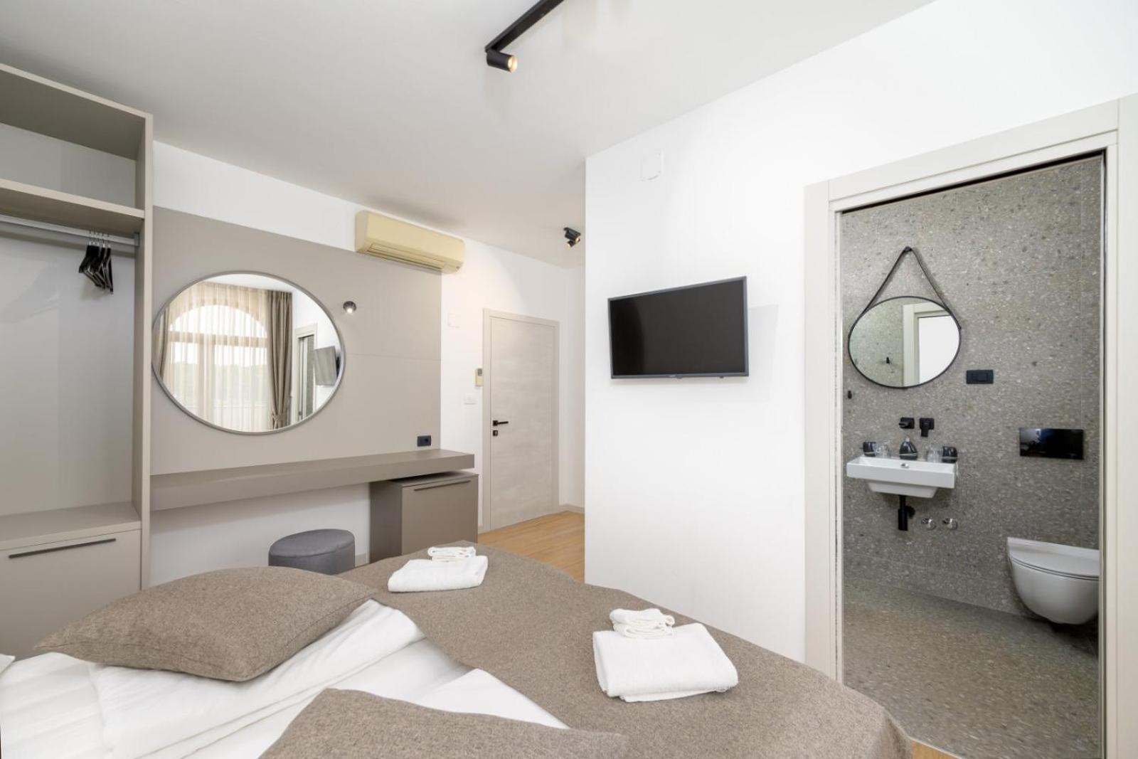 Rooms Luna Sol Krnica Kültér fotó